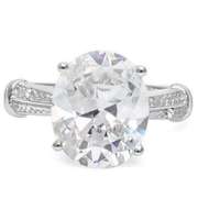 5.16 CT WHITE TOPAZ & DIAMOND RING