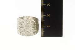 14K White Gold Ornate Graduated Damask Swirl Statement Ring