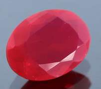 Captivating 1.64ct pink Opal with flashing