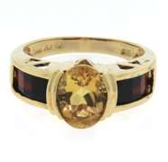 Beautiful Yellow Gold Oval Citrine and Garnet Ring