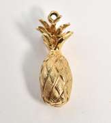 Detailed Gold Pineapple Charm