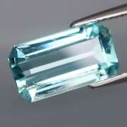 Striking 2.71ct untreated VS 2.07ct Aquamarine