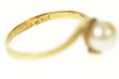 14K Yellow Gold Pearl Classic Simple Bypass Statement Ring