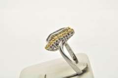LADIES 18 KT DIAMOND COCKTAIL RING