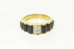 14K Yellow Gold Diamond Scalloped Black Onyx Retro Ring