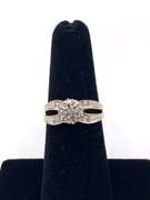 Ladies 10kt Yellow Gold Diamond Cluster Ring