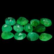 Rich emerald green 3.13ct 12pc emerald set