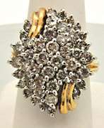 14K YELLOW GOLD LADIES DIAMOND RING WITH 4.5 CARATS OF DIAMONDS