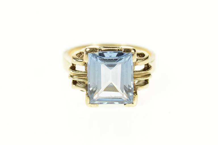 10K Yellow Gold Blue Topaz Solitaire 1940's Statement Ring