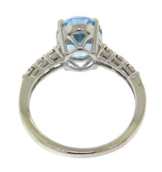Romantic White Gold Blue Topaz Ring