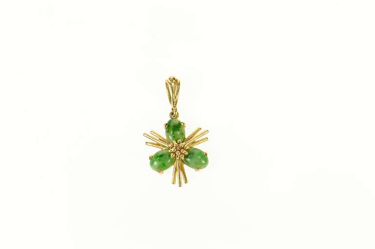 14K Yellow Gold Retro Jade Clover Shamrock Good Luck Pendant