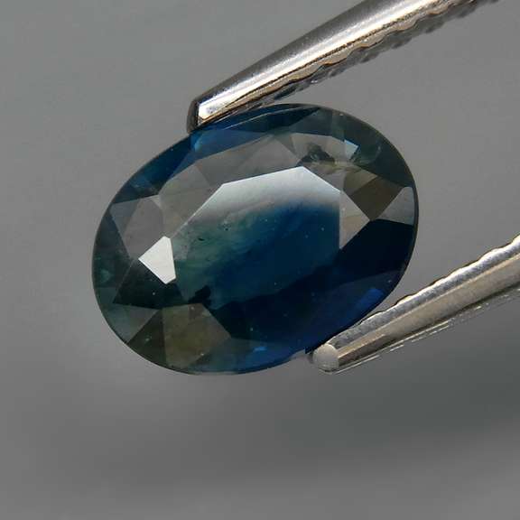 High luster 1.21ct blue green Sapphire