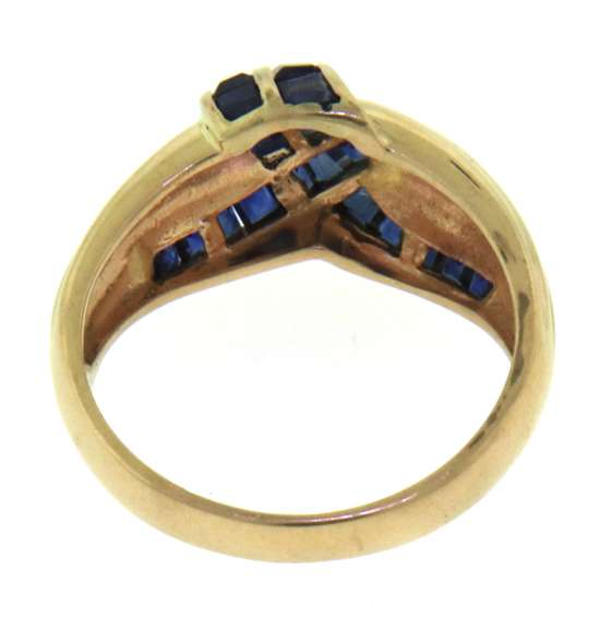 Graceful Blue Sapphire Criss Cross Yellow Gold Ring