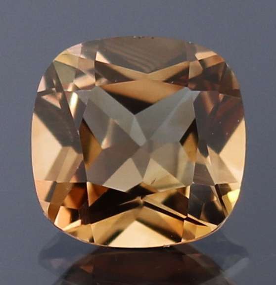 Glittering 4.41ct 10x10mm champagne Imperial Topaz