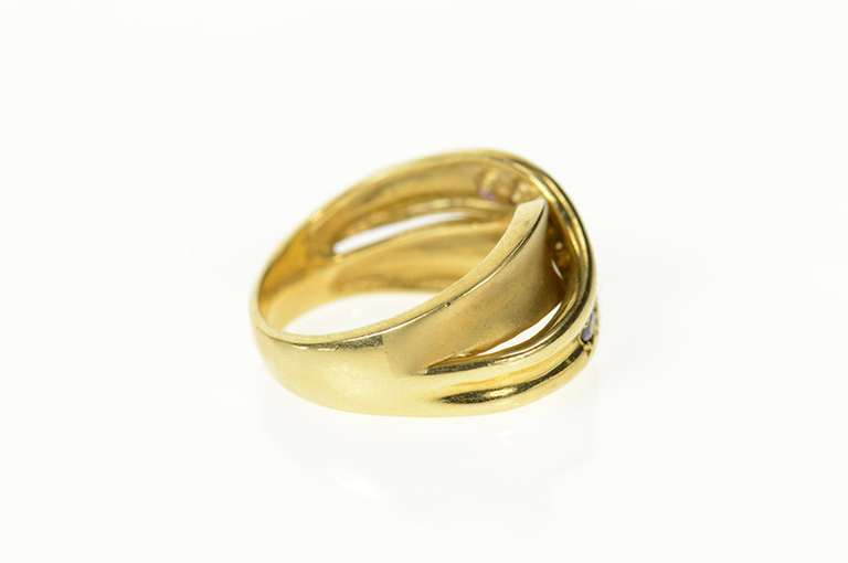 14K Yellow Gold Retro Syn. Emerald Ruby Sapphire Criss Cross Ring