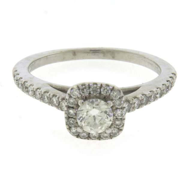 Majestic White Gold 1.08cts Diamond Wedding Set