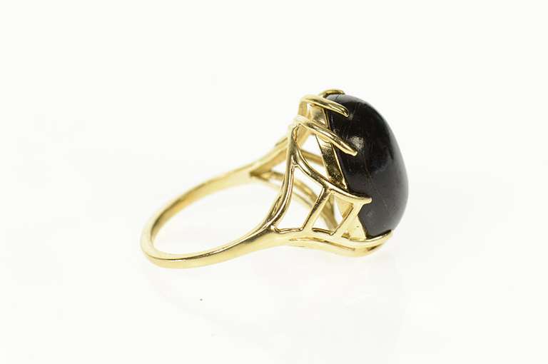 14K Yellow Gold Retro Black Wood Ornate Cocktail Statement Ring