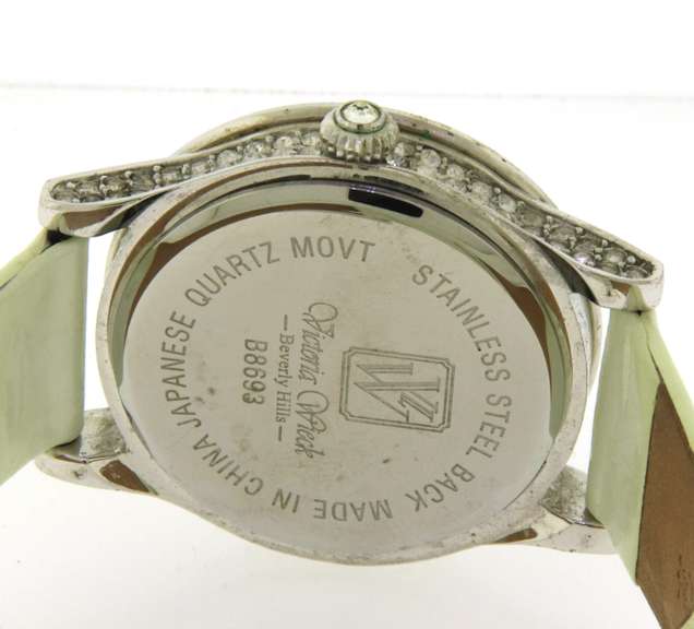 Victoria Wieck 5 O'clock Quartz Watch