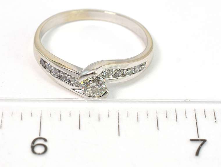 Striking 0.41CTW Diamond Ring in 14KT White Gold