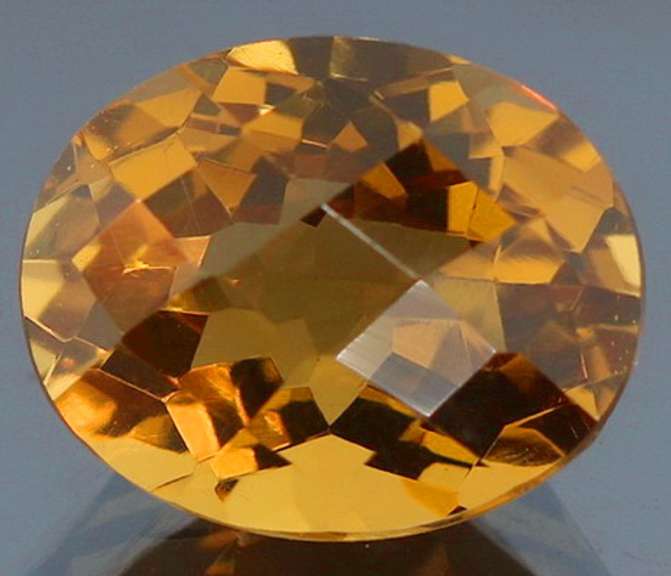 Gorgeous 5.11ct checker top golden orange Citrine