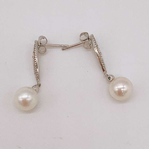 Gorgeous 14kt Gold, Pearl, & Diamond Earrings