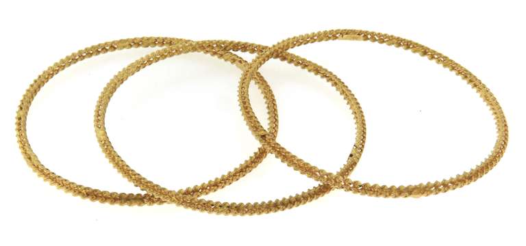 Romantic 3 Matching Textured Bangle Bracelets
