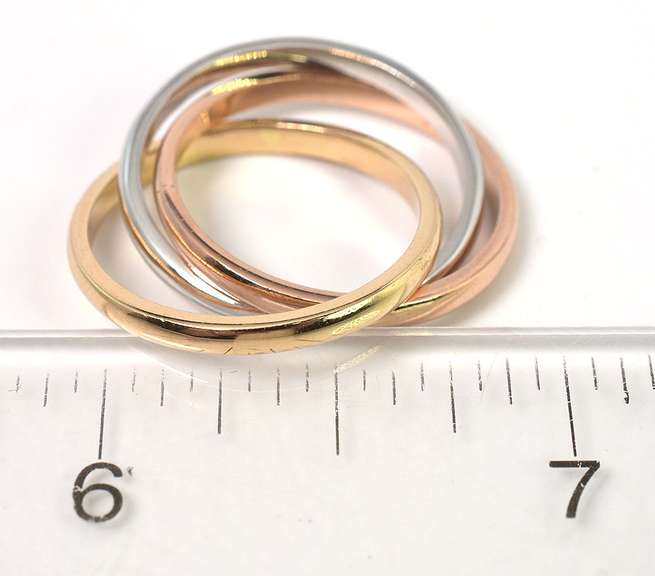 Intriguing Interlocked Rings in 3-Tone 14KT Gold