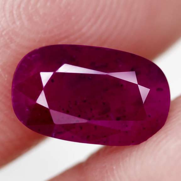Stunning 3.83ct rare unheated Ruby