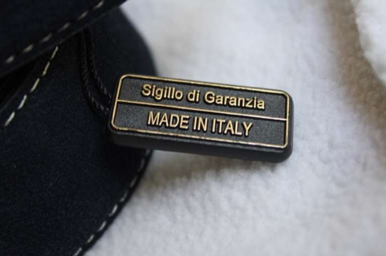 Classy Fine Quality Suede Belt, Made In Italy