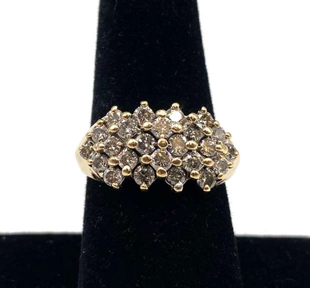 14 KT Yellow Gold Diamond Cluster Ring