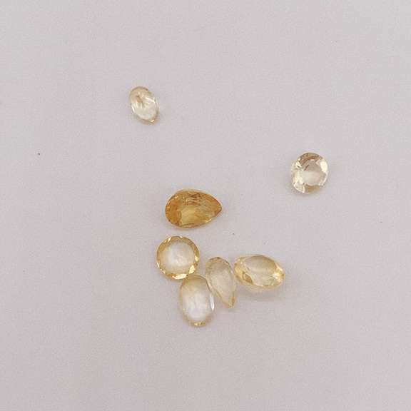 5.00 Carat Group Lot of Loose Citrine Gemstones