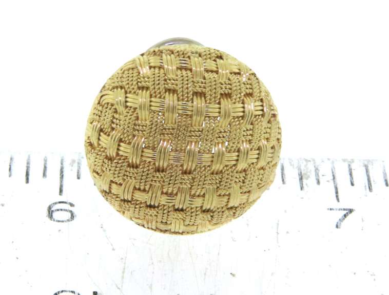 Captivating 18kt Woven Gold Button Earrings