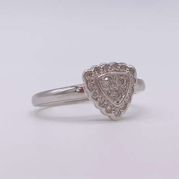 14kt White Gold Diamond Ring