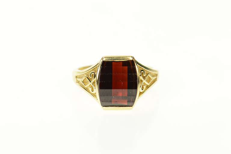 14K Yellow Gold Faceted Garnet Fancy Solitaire Statement Ring