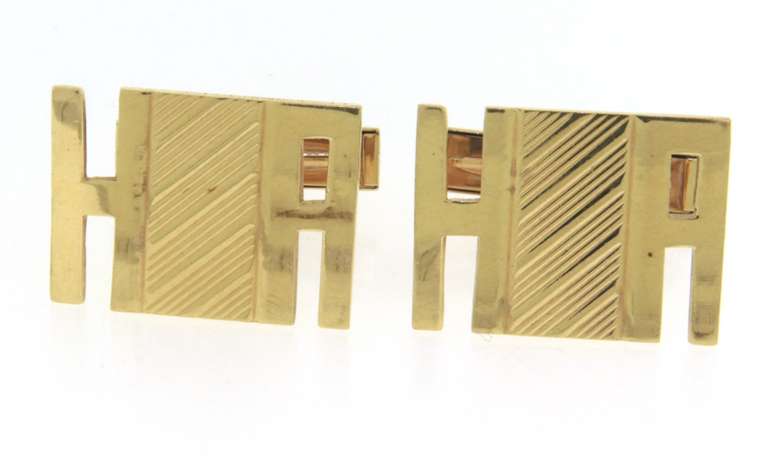 Elegant Yellow Gold Cufflinks