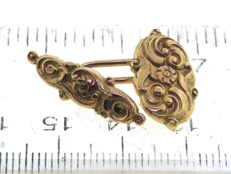 Incredible Yellow Gold Floral Cufflinks