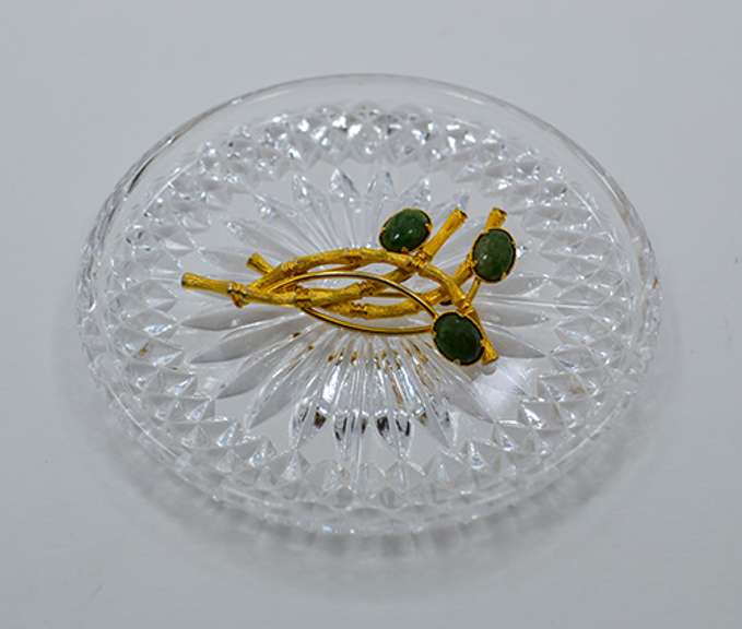 Vintage Signed Charles Reis Co. 12 KGF Bamboo Branches Brooch With Jade Stones
