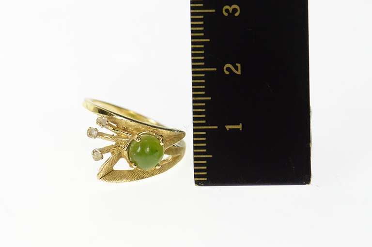 14K Yellow Gold 1960's Nephrite Diamond Ornate Zig Zag Ring