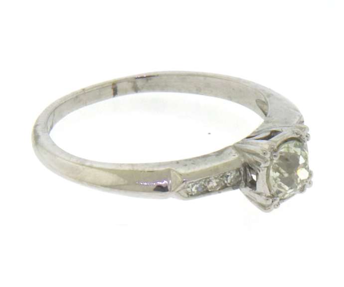 Sparkling Platinum Diamond Engagement Ring