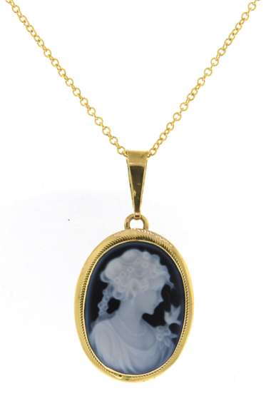 Powerful Yellow Gold Cameo Pendant on Chain