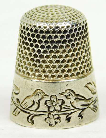 Antique Sterling Silver Thimble - Bird Motif