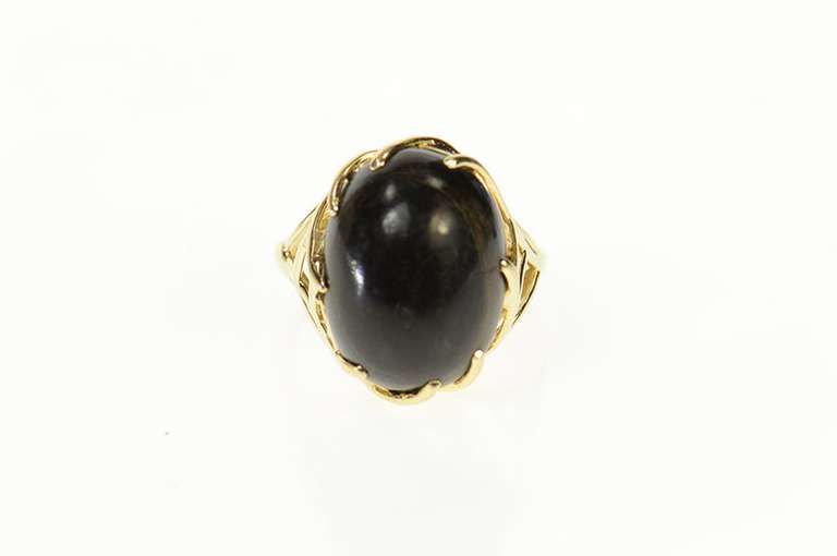 14K Yellow Gold Retro Black Wood Ornate Cocktail Statement Ring