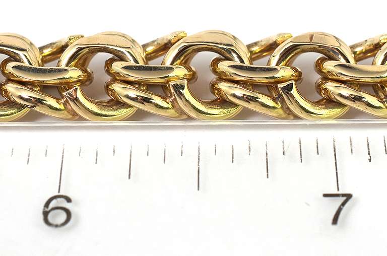 Noticeable Double-Link Bracelet in 14KT Yellow Gold