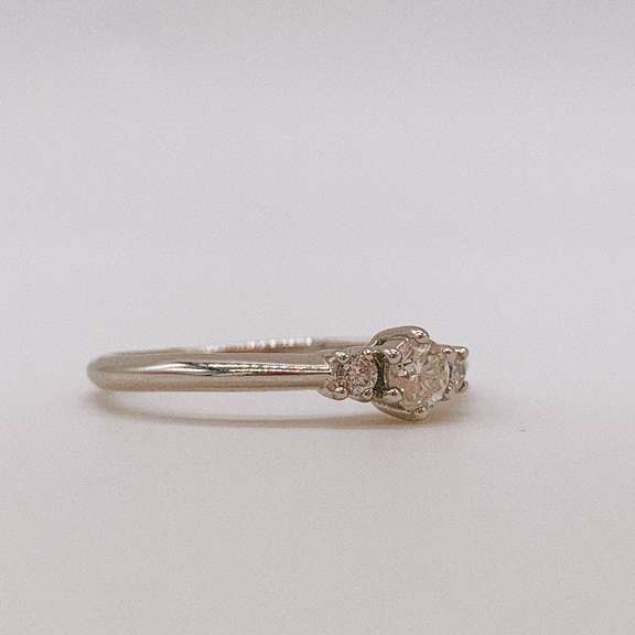 14kt Solid White Gold Diamond Band Ring