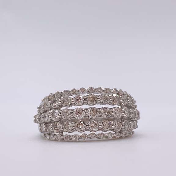 14kt White Gold Diamond Band