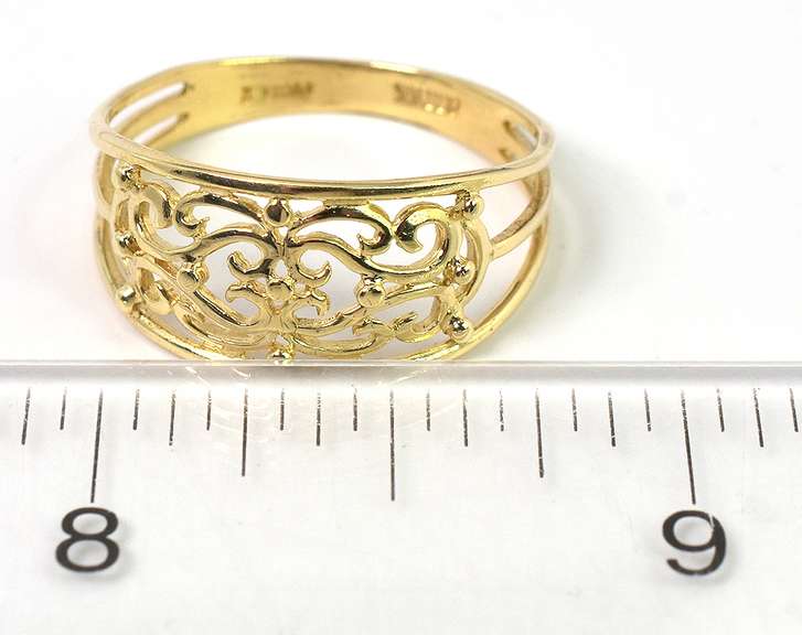 Incredible Filigree Band-Style Ring in 14KT Yellow Gold