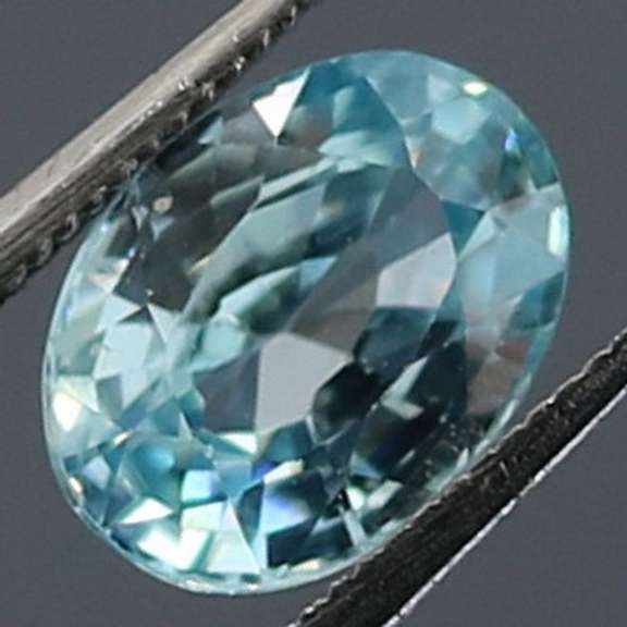 Brilliant! 1.93ct diamond luster blue Zircon