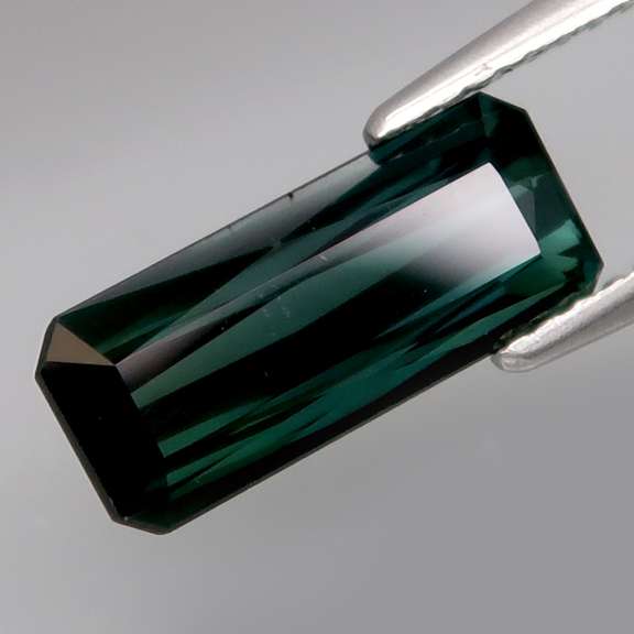 Elegant 2.28ct 12.5mm untreated gray blue Tourmaline