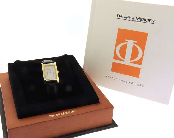 Baume & Mercier Hampton Quartz Watch