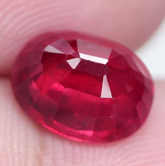 Vivid blood red 4.25ct Ruby from Madagascar